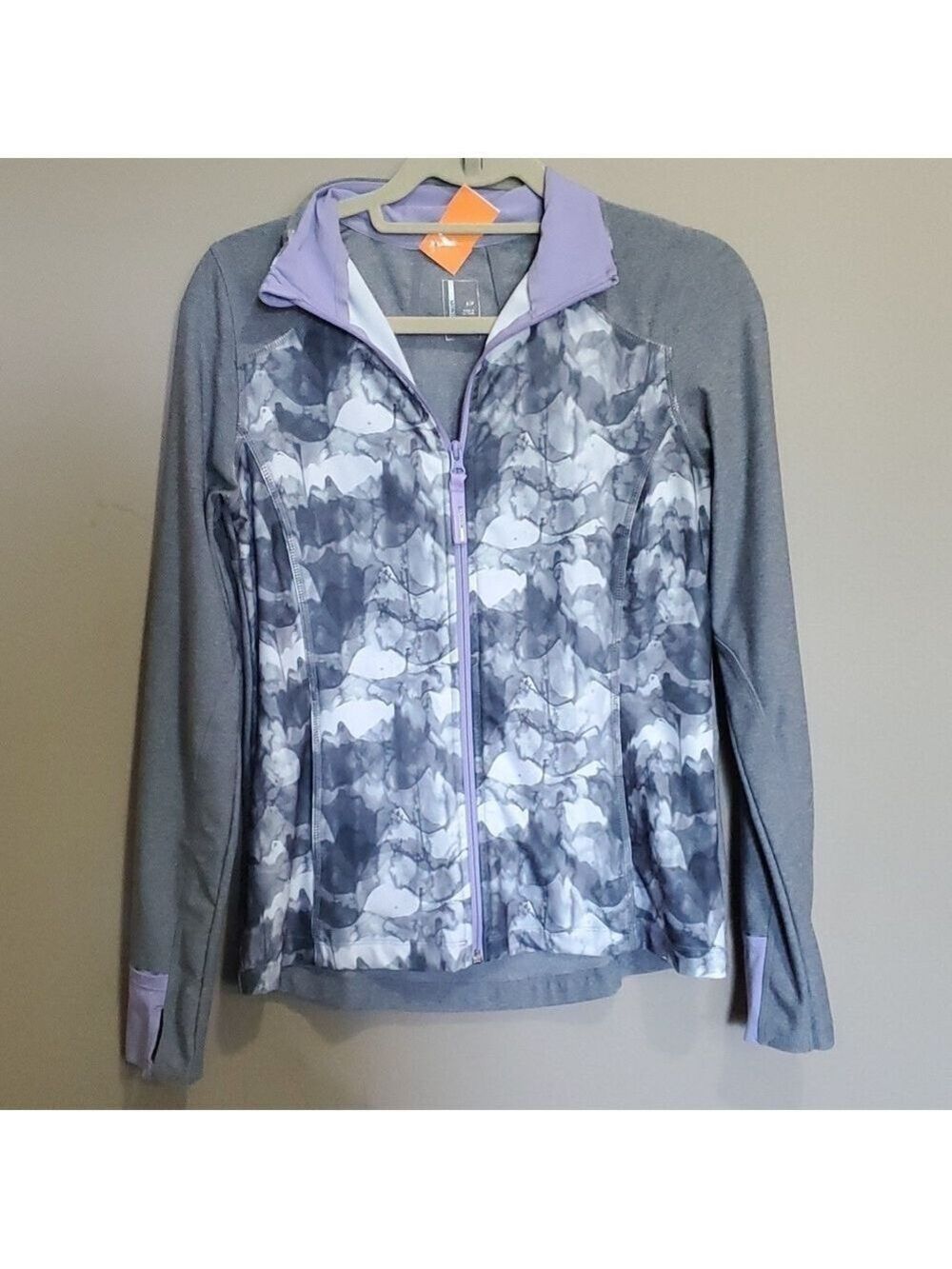 Mondetta jacket size small
